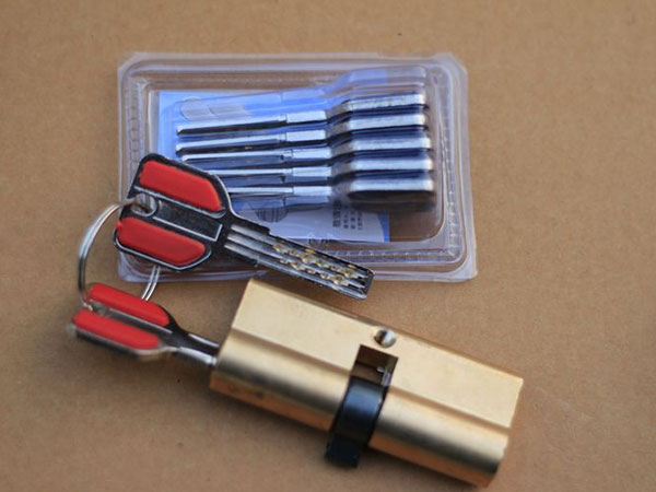 贵池24小时上门开锁公司